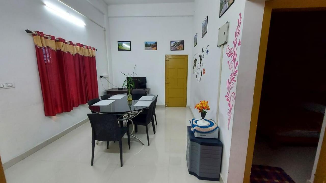Greenpepperhomestay Munnar Anaviratty Exterior photo