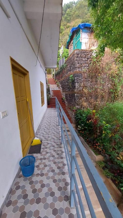 Greenpepperhomestay Munnar Anaviratty Exterior photo