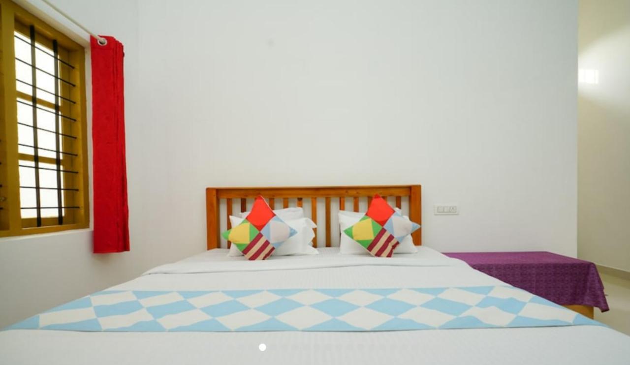 Greenpepperhomestay Munnar Anaviratty Exterior photo