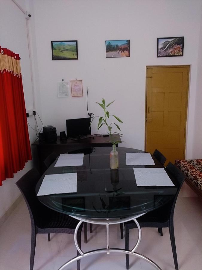 Greenpepperhomestay Munnar Anaviratty Exterior photo